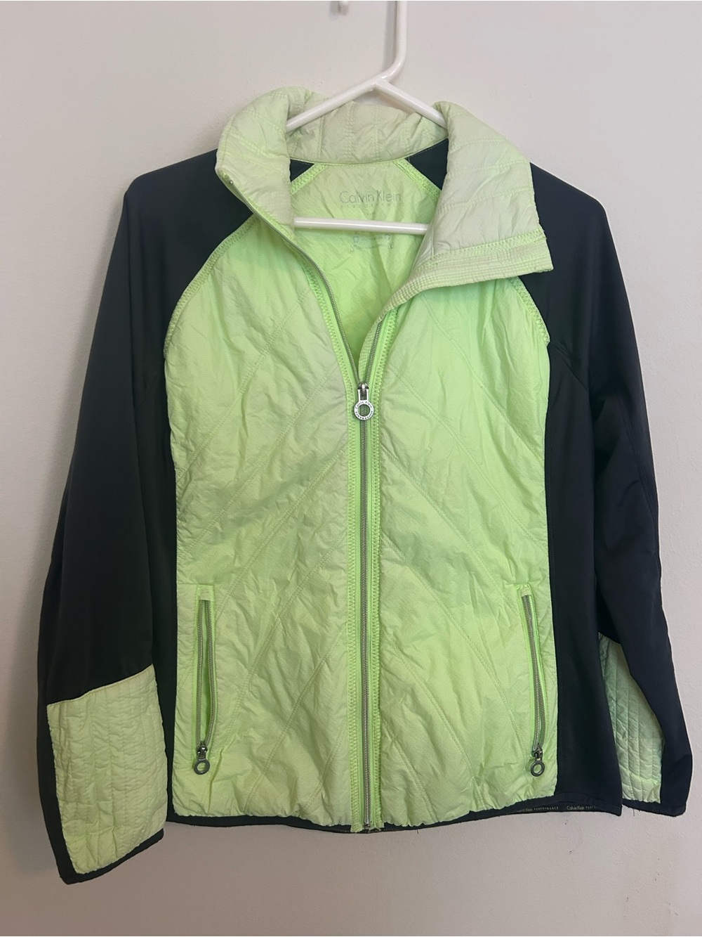 Calvin Klein Performance size XL lightweight jacket
